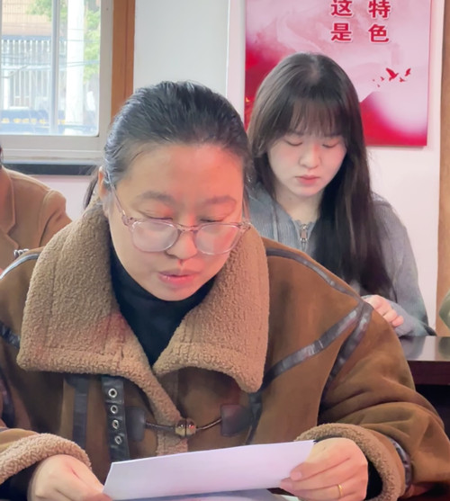 班主任会议照片 (3)_副本.jpg